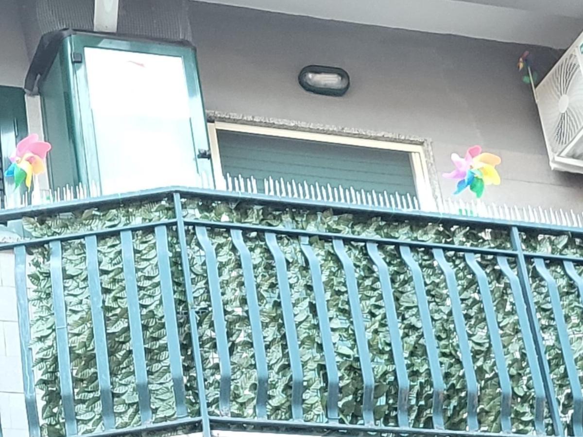 Casa Bevar نابولي الغرفة الصورة